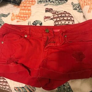 Cute red shorts ❤️